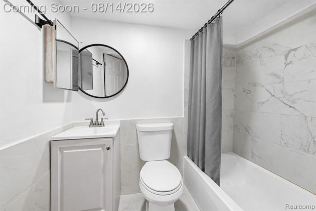 2143 Trowbridge Street, Hamtramck, MI 48212