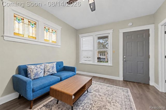 2143 Trowbridge Street, Hamtramck, MI 48212