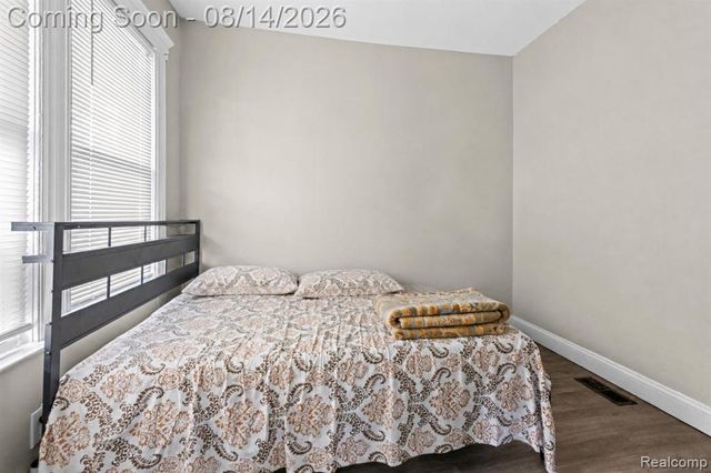 2143 Trowbridge Street, Hamtramck, MI 48212