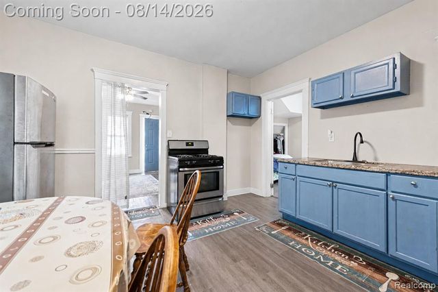 2143 Trowbridge Street, Hamtramck, MI 48212