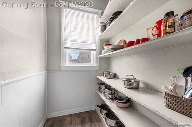 2143 Trowbridge Street, Hamtramck, MI 48212