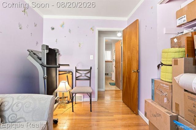 23012 Allor Street, Saint Clair Shores, MI 48082