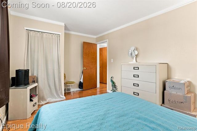 23012 Allor Street, Saint Clair Shores, MI 48082