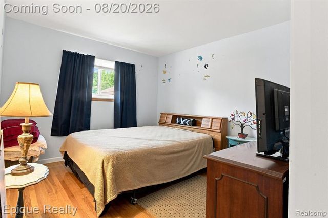 23012 Allor Street, Saint Clair Shores, MI 48082