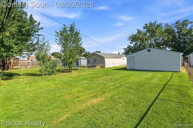 23012 Allor Street, Saint Clair Shores, MI 48082