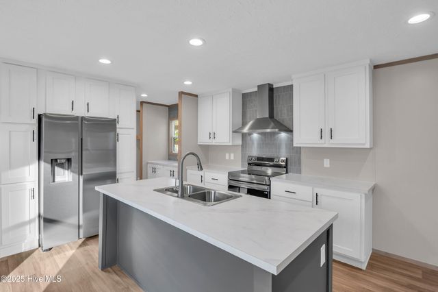 8654 Wanets Landing Road NE, Leland, NC 28451