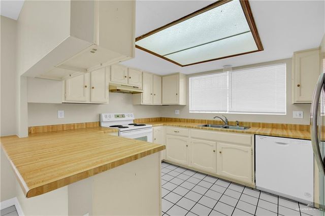 2928 N 1st Lane, Mcallen, TX 78501