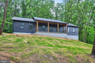 18985 HEBEL RD, Stewartstown, PA 17363