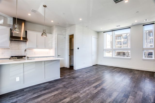 4908 Manett Street 103, Dallas, TX 75206