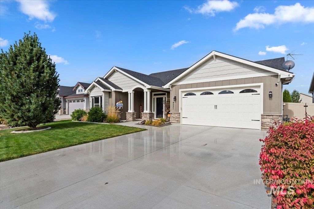 4531 S Lava Springs Loop, Nampa, ID 83686