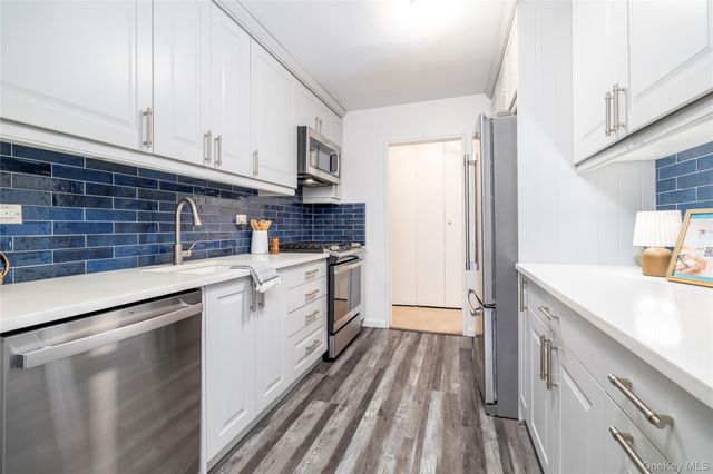 522 Shore Road 6C, Long Beach, NY 11561