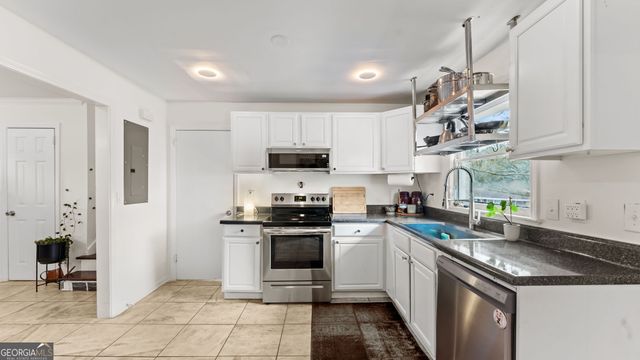 2971 Valley Ridge Drive, Decatur, GA 30032