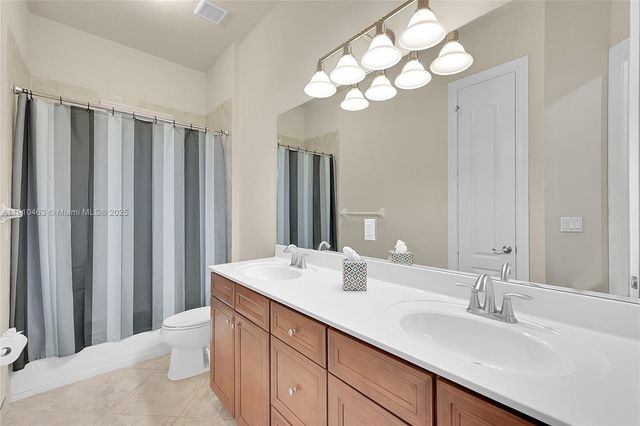 9051 Edgewater Bnd 9051, Parkland, FL 33076