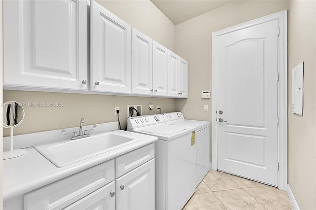 9051 Edgewater Bnd 9051, Parkland, FL 33076