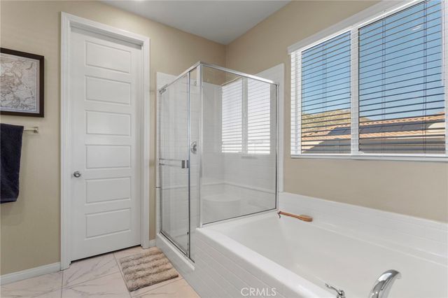 525 Chalakat Court, San Jacinto, CA 92582