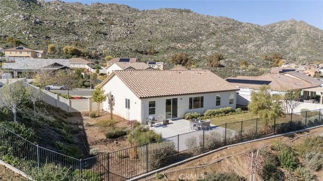 525 Chalakat Court, San Jacinto, CA 92582