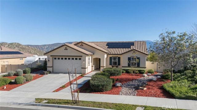 525 Chalakat Court, San Jacinto, CA 92582