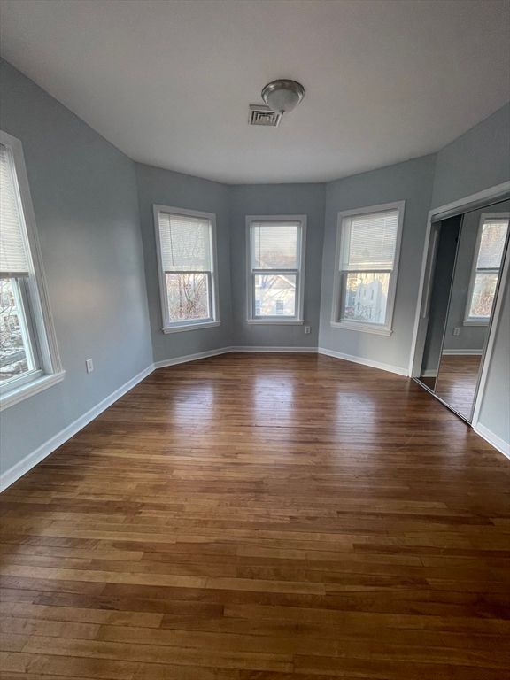 9 Townsend St 3, Worcester, MA 01609