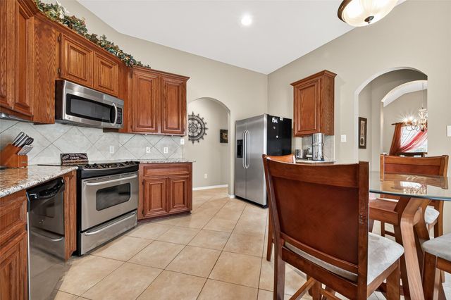 6018 Stilson Branch Lane, Houston, TX 77092