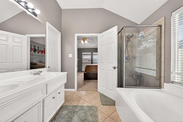 6018 Stilson Branch Lane, Houston, TX 77092