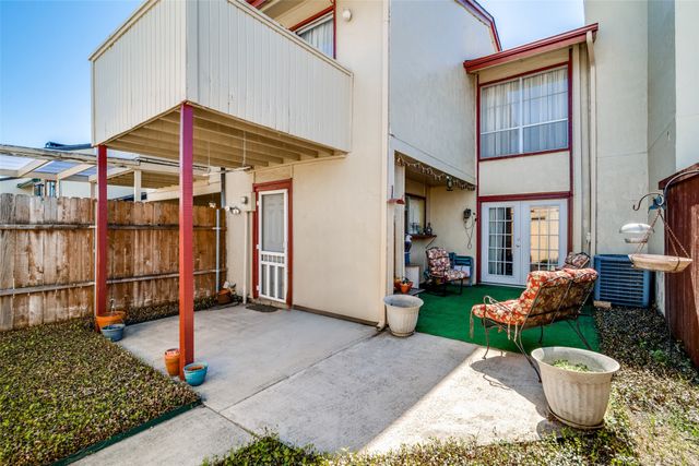 2031 Town Place, Garland, TX 75041