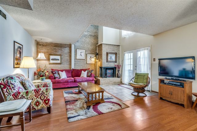 2031 Town Place, Garland, TX 75041