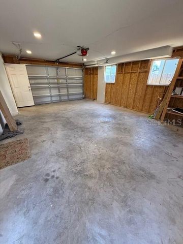 2448 4TH AVENUE N, St Petersburg, FL 33713