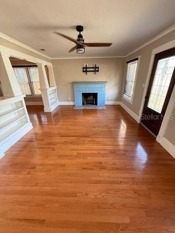 2448 4TH AVENUE N, St Petersburg, FL 33713