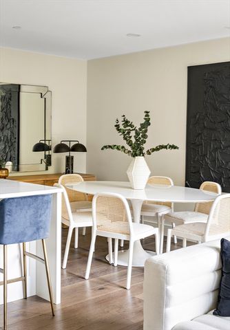 20 Kinmonth Rd 201, Newton, MA 02468