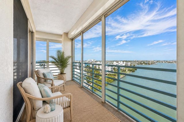 7963 SAILBOAT KEY BOULEVARD S PH801, South Pasadena, FL 33707