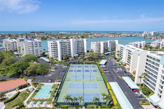7963 SAILBOAT KEY BOULEVARD S PH801, South Pasadena, FL 33707