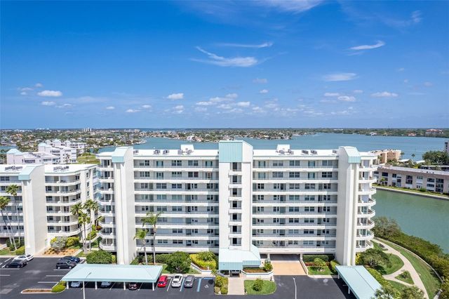 7963 SAILBOAT KEY BOULEVARD S PH801, South Pasadena, FL 33707