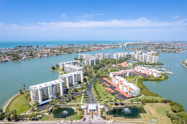 7963 SAILBOAT KEY BOULEVARD S PH801, South Pasadena, FL 33707