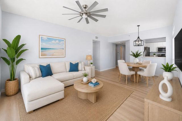 7963 SAILBOAT KEY BOULEVARD S PH801, South Pasadena, FL 33707