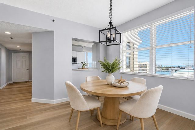 7963 SAILBOAT KEY BOULEVARD S PH801, South Pasadena, FL 33707