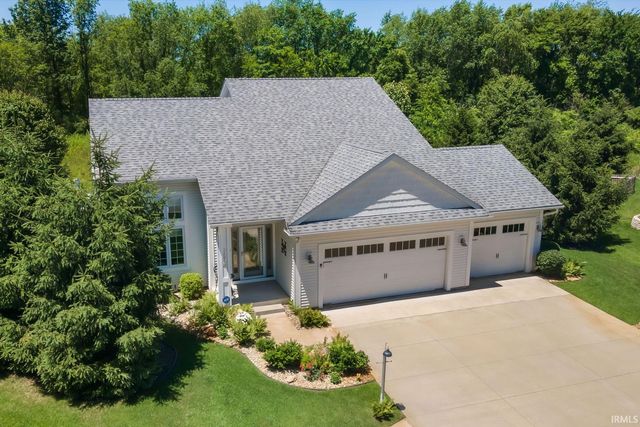 26918 Mc Arthur Court, South Bend, IN 46628