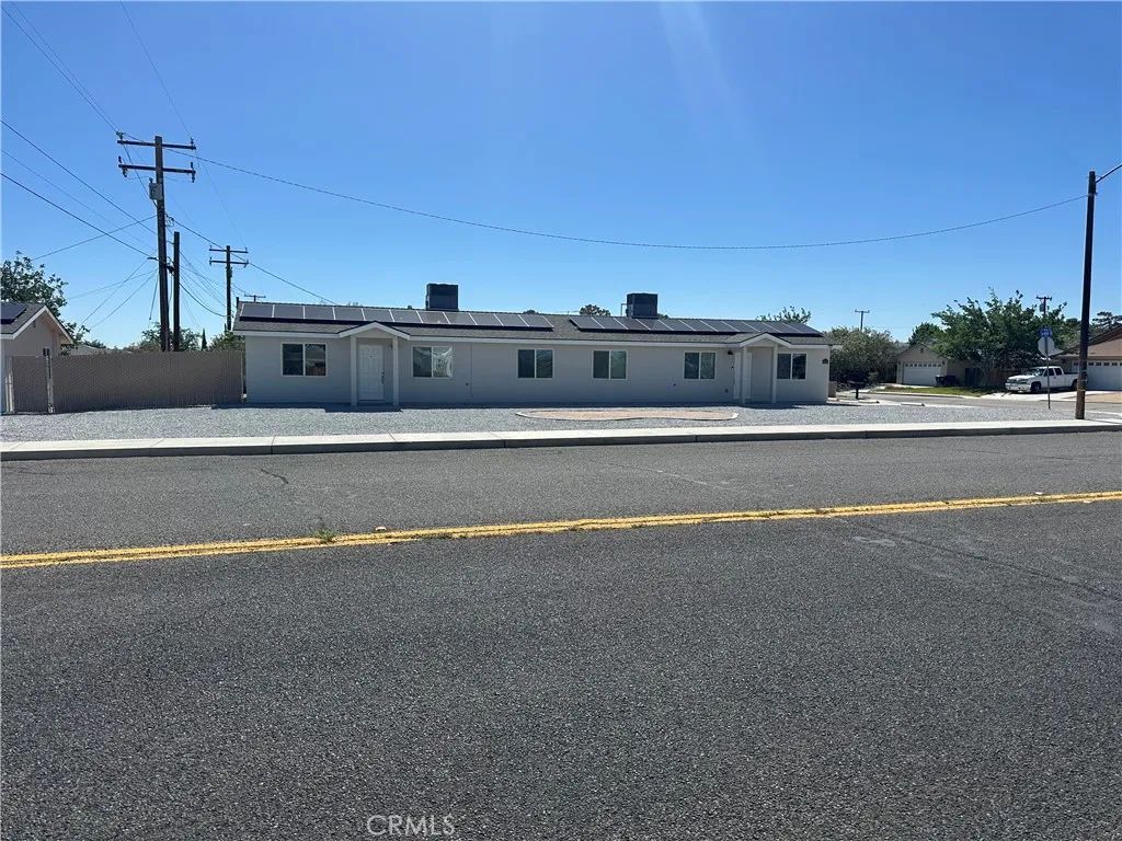 1621 Porter Street, Ridgecrest, CA 93555