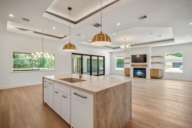 247 County Road 66111, Dayton, TX 77535