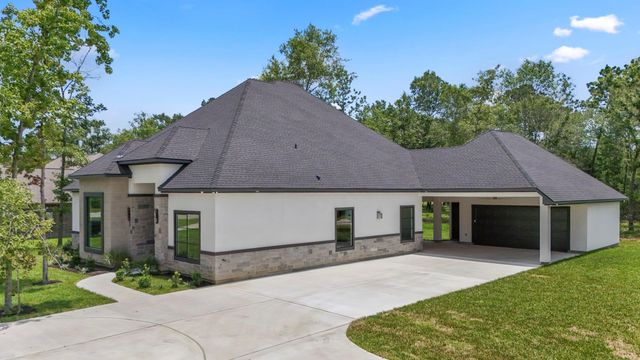 247 County Road 66111, Dayton, TX 77535