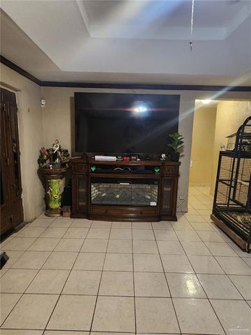 502 W Albatross Avenue, Pharr, TX 78577