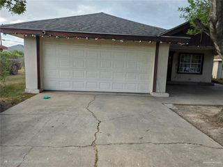 502 W Albatross Avenue, Pharr, TX 78577