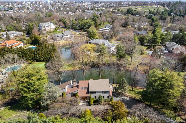 3 Lakeside Drive, Rye, NY 10580