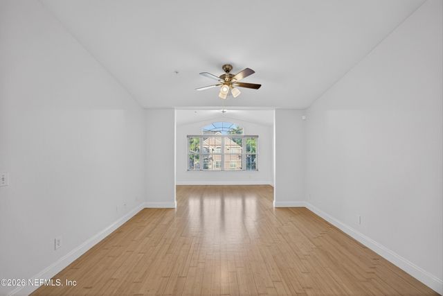 13810 SUTTON PARK Drive 220, Jacksonville, FL 32224