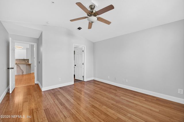 13810 SUTTON PARK Drive 220, Jacksonville, FL 32224