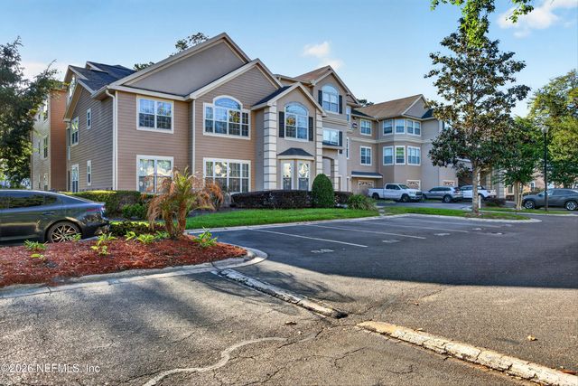 13810 SUTTON PARK Drive 220, Jacksonville, FL 32224