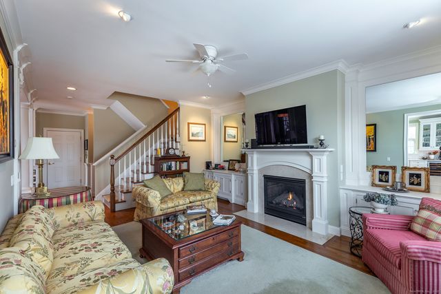 250 Hunter Drive 250, Litchfield, CT 06759