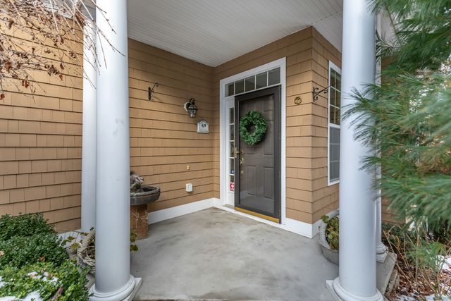 250 Hunter Drive 250, Litchfield, CT 06759