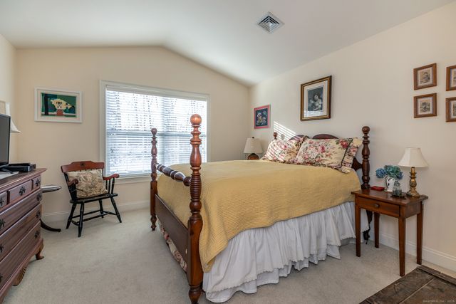 250 Hunter Drive 250, Litchfield, CT 06759