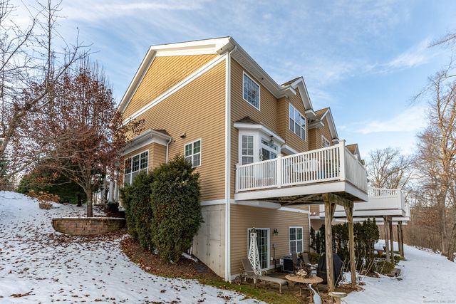 250 Hunter Drive 250, Litchfield, CT 06759