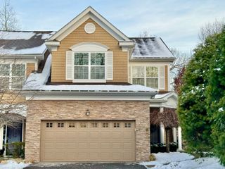 250 Hunter Drive 250, Litchfield, CT 06759